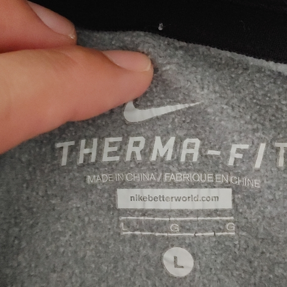 Nike Hoodie - Picture 6 of 6